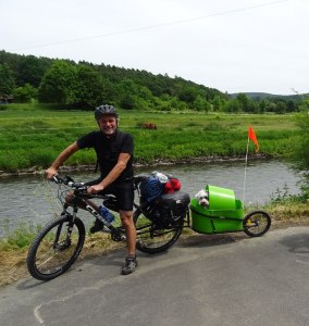Everybody likes to bike tour, even dogs!